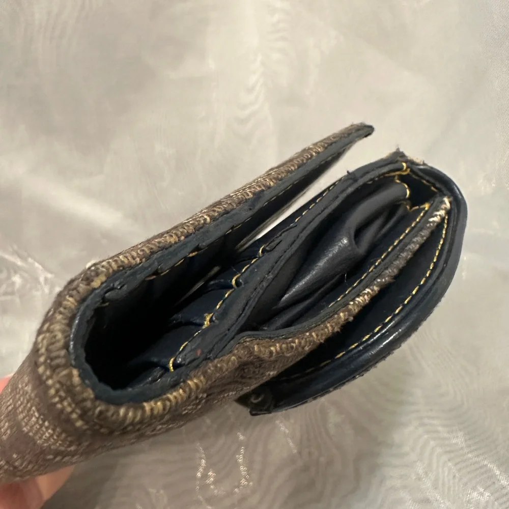 Christian Dior Navy and tan Patterned Women's saddle style wallet.